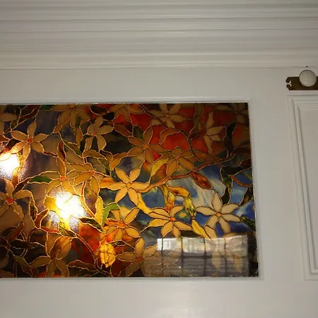 Balmoral House Bed & Breakfast-3